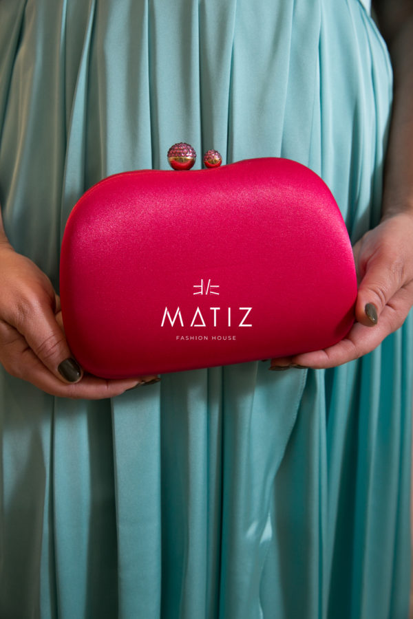 MC038 - CLUTCH PINK